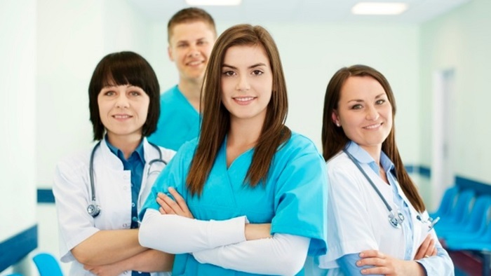 dental assistant vs medical assistant