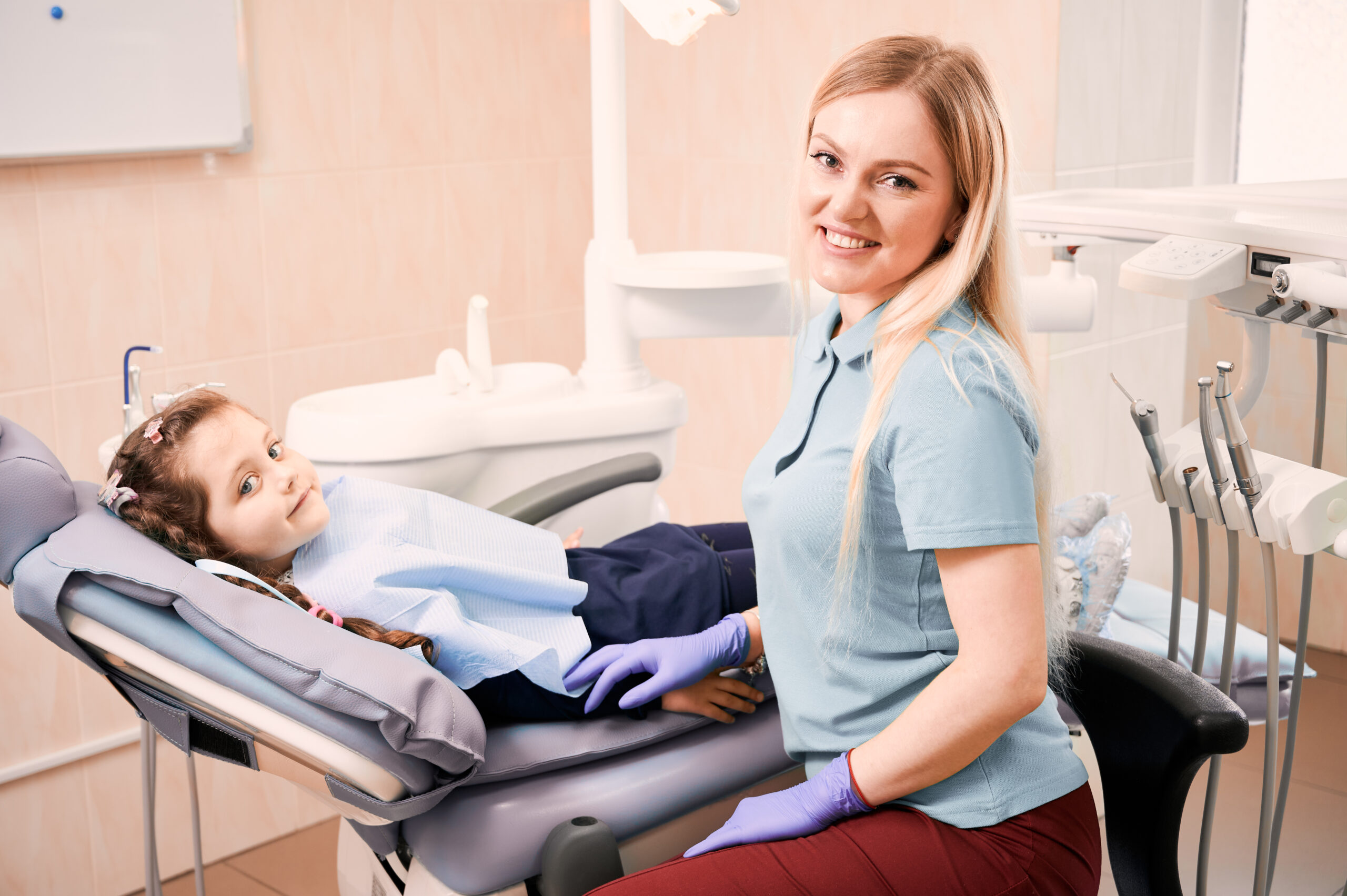 DID YOU KNOW THAT DENTAL ASSISTANTS CAN ALSO TRAIN TO BE PEDIATRIC DENTAL ASSISTANTS?